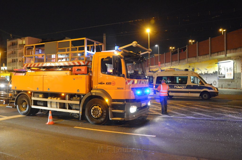 VU Kran Strab Koeln Ehrenfeld Stammstr Ehrenfeldguertel P126.JPG - Miklos Laubert